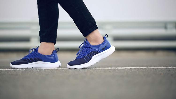 Nike Darwin run “Deep blue” 815803-444