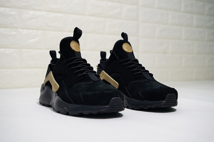 NIKE AIR HUARACHE RUN ULTRA SUEDE ID 829669-331