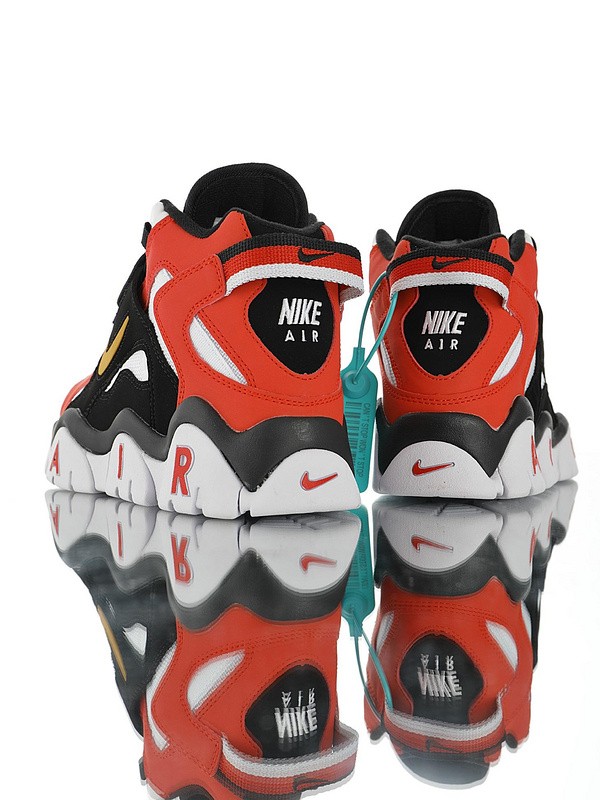 Nike Air Barrage Mid QS