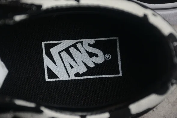 Vans Old Skool Ward VN0A5EMBBA2 