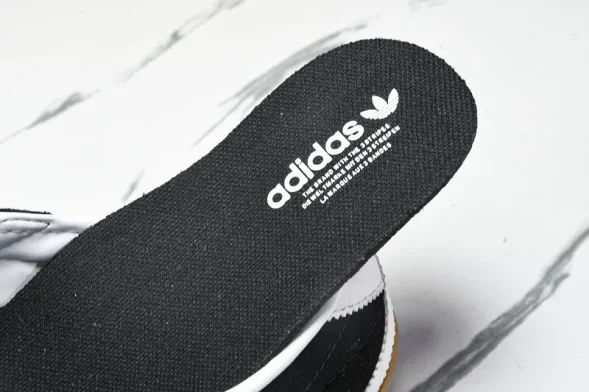 Adidas Tokyo W JI0183 
