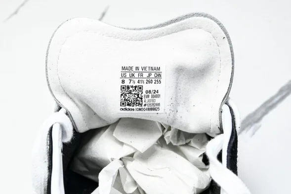 Adidas Tokyo W JI0183 