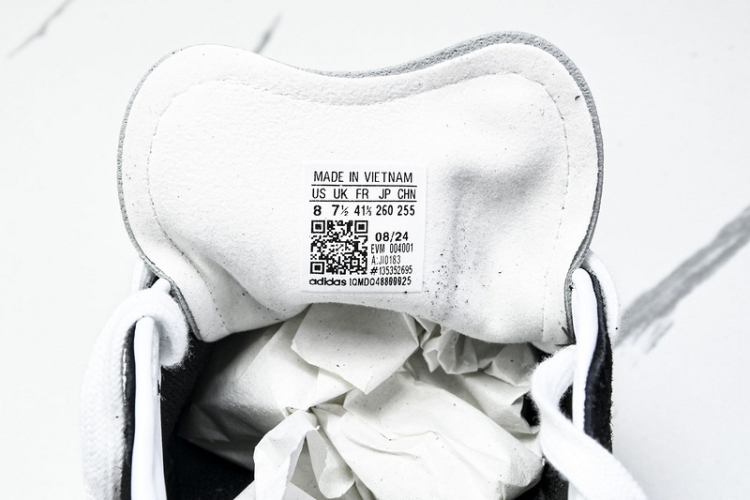 Adidas Tokyo W JI0183