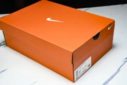 Nike Air Zoom Vomero Premium HM5973-100
