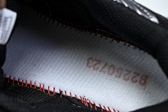 Asics Gel-Cumulus 16 TG 1203A838-024 