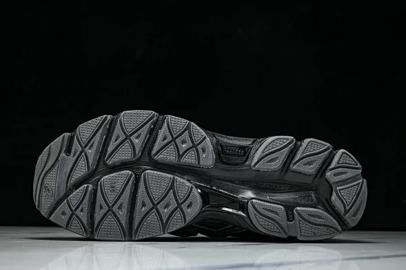 Asics Gel-Cumulus 16 TG 1203A838-024 