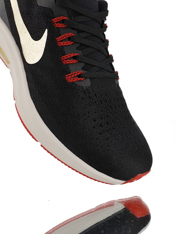 Nike Zoom Pegasus 35  “Black Gold Red” 942851-018