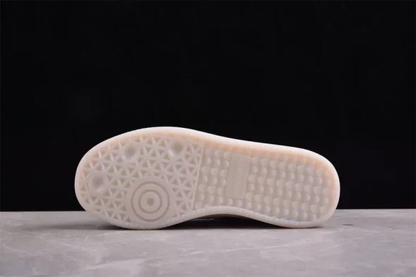 Su Yiming x Adidas Samba XLG IH8643 