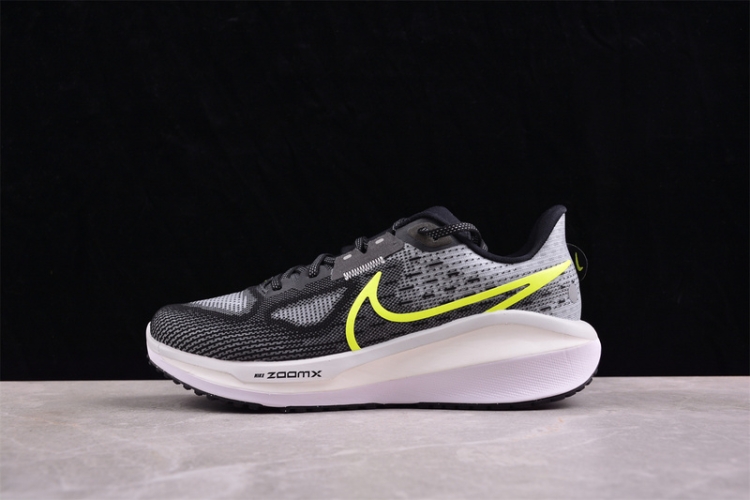  Nike Air Zoom Vomero 17 FB1309-001