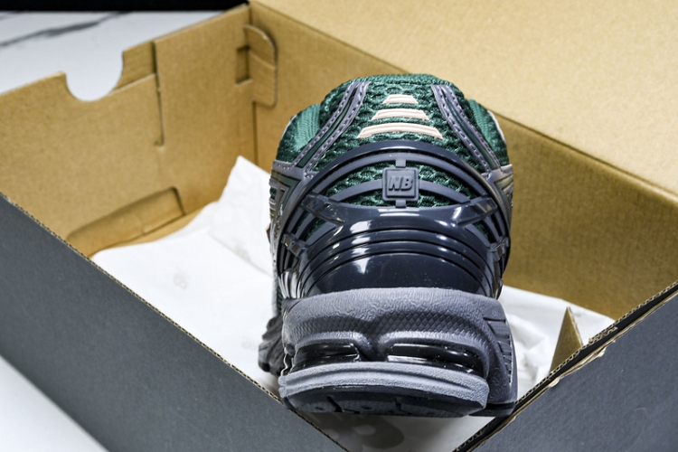  New Balance 1906 M1906RZM