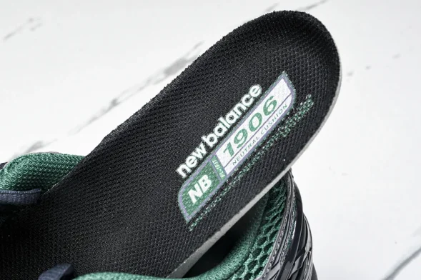New Balance 1906 M1906RZM 