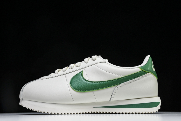  Nike Cortez Classic DM4044 104