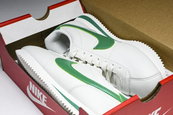 Nike Cortez Classic DM4044 104 