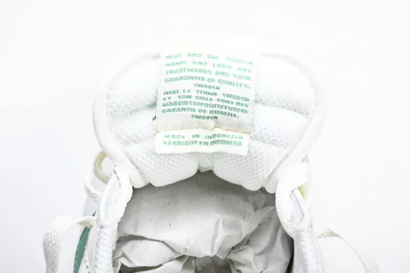 Nike Cortez Classic DM4044 104 