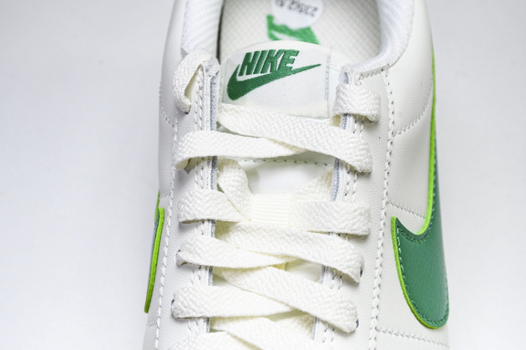  Nike Cortez Classic DM4044 104