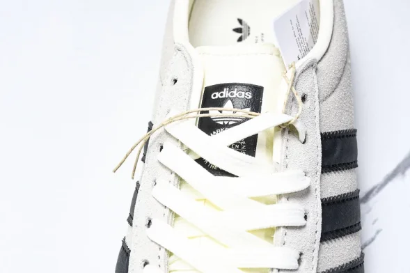 Adidas Tokyo W JI0182 