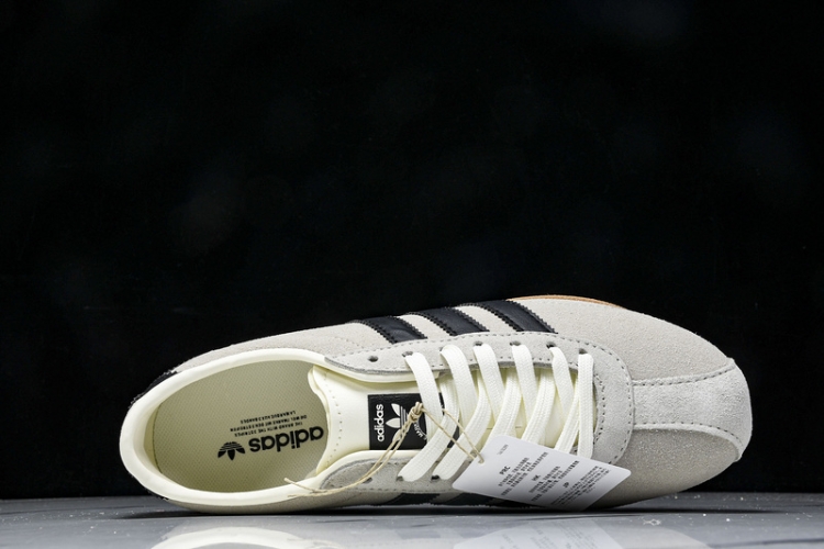 Adidas Tokyo W JI0182