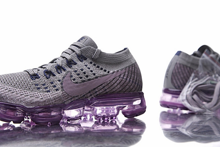 Nike Air VaporMax Flyknit 899472-400