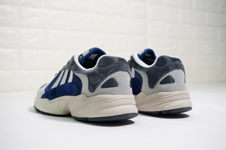 Adidas Originals YUNG-1 AQ0902