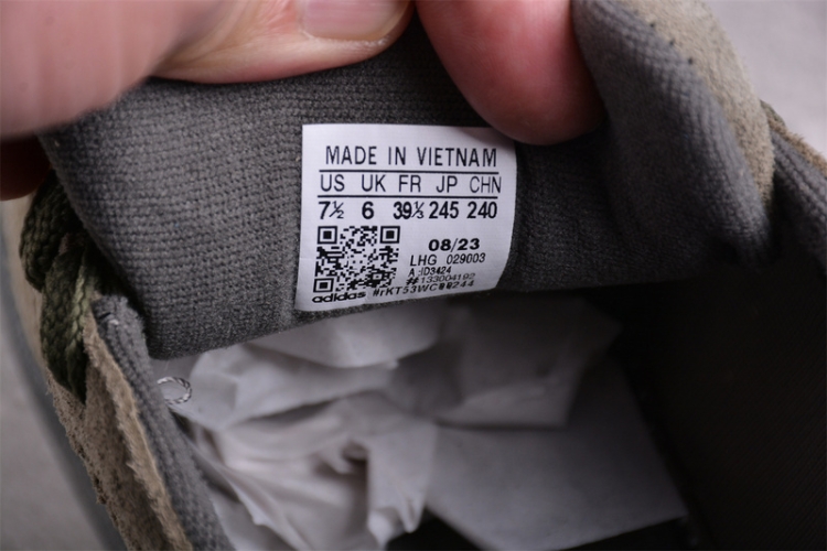  Adidas Originals Campus 00s ID3424