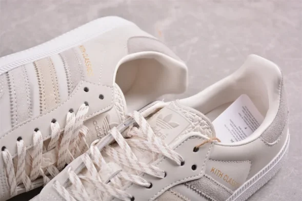 KITH x Adidas Samba IH0090 