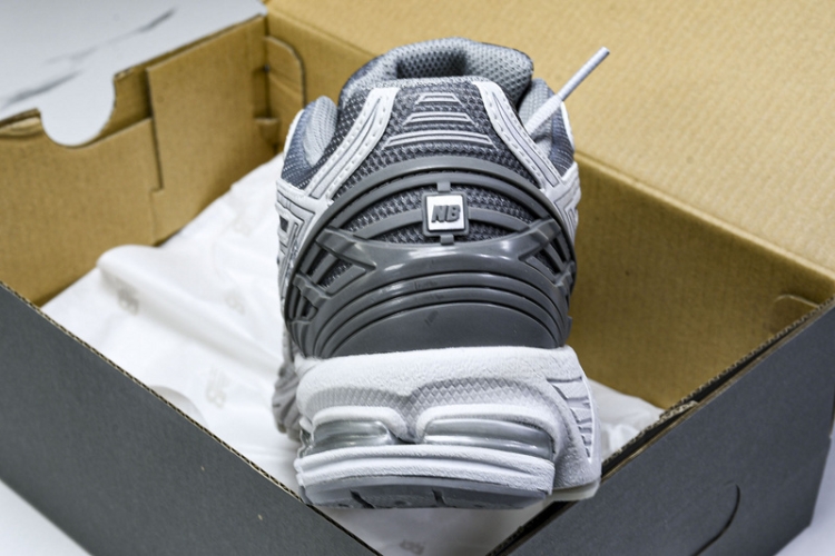  New Balance 1906 M1906RNY