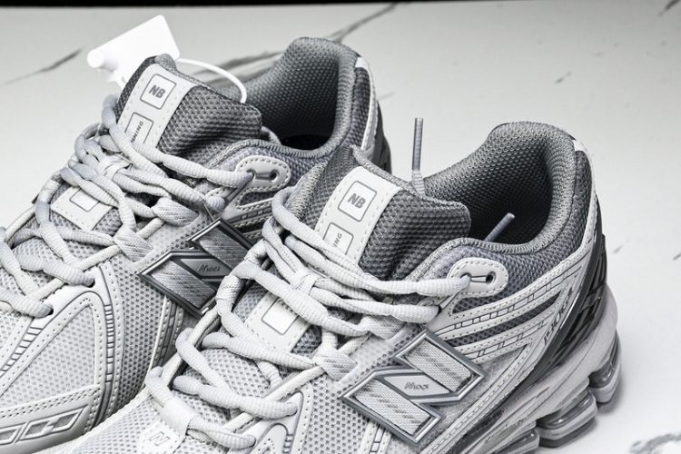  New Balance 1906 M1906RNY