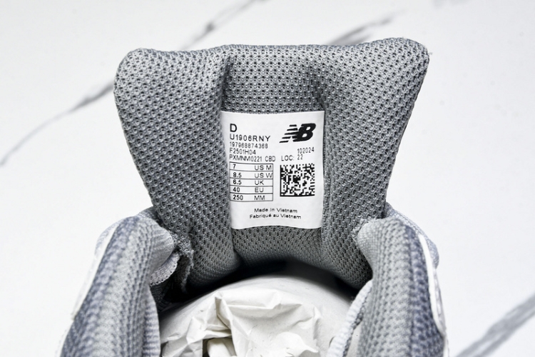  New Balance 1906 M1906RNY