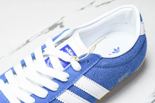 Adidas Tokyo W JI0179 