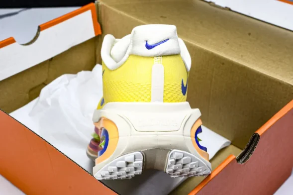 Nike Air Zoom Vomero Premium FN8453 025 