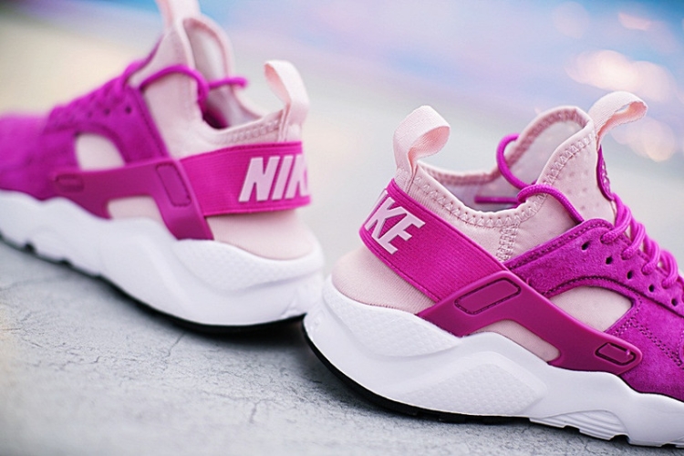 NIKE AIR HUARACHE RUN ULTRA ID 829669-600