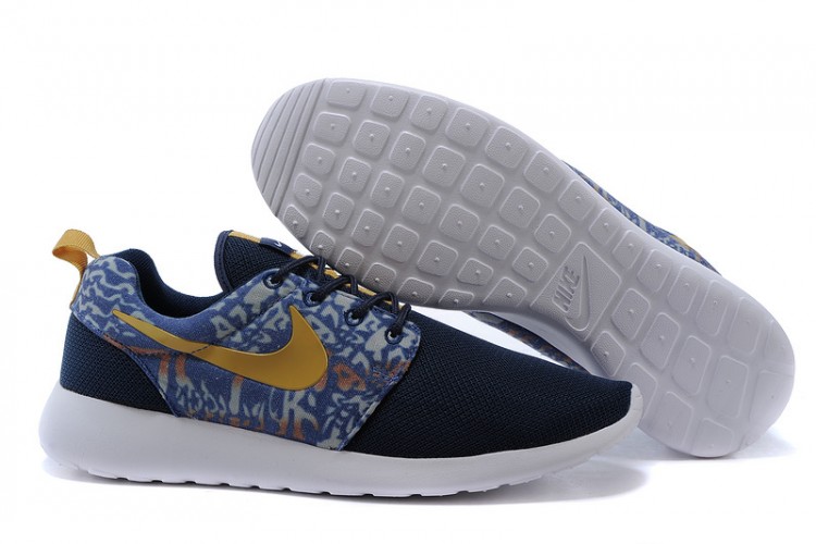 Nike Roshe Run Customs