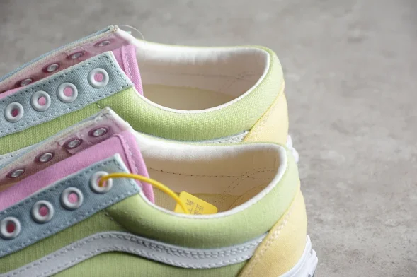 Vans Old Skool VN0A5KRFATD 