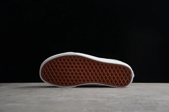 Vans Old Skool VN0A5KRFATD 