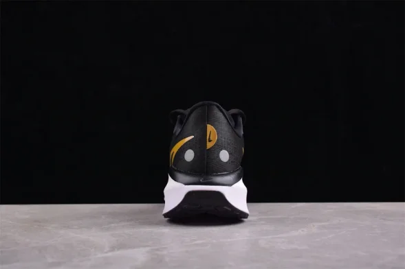 Nike Air Zoom Vomero 17 FB1309-006 