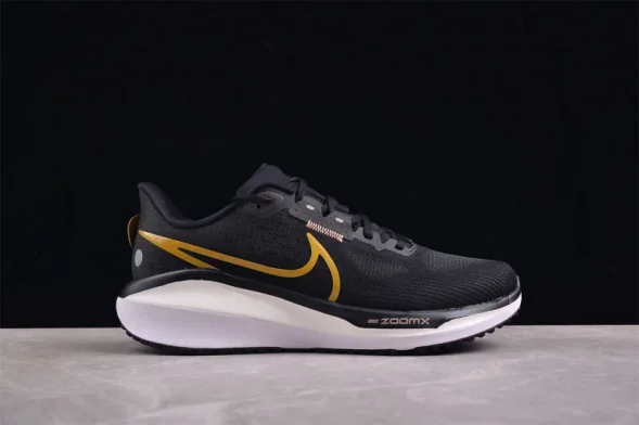 Nike Air Zoom Vomero 17 FB1309-006 
