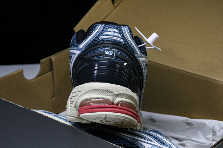  New Balance 1906 M1906RFP
