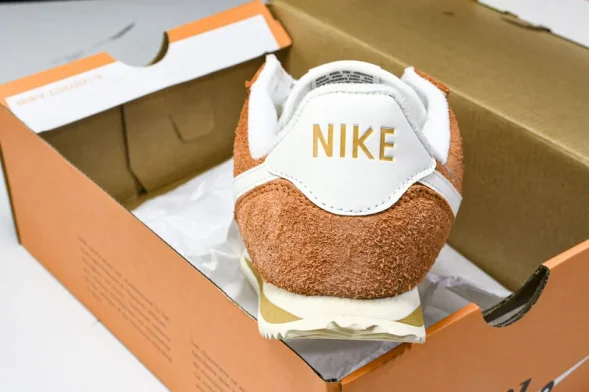 Nike Cortez Classic HF3142-200 