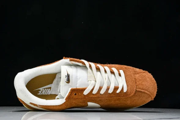 Nike Cortez Classic HF3142-200 
