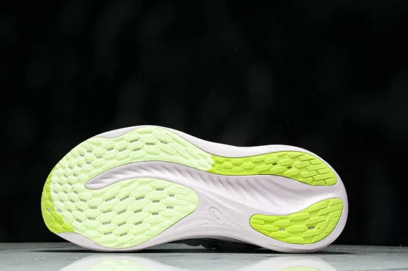 Asics Gel-Nimbus 26 1012B601-004 