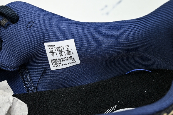 Asics Novablast 5 1011B974-402 