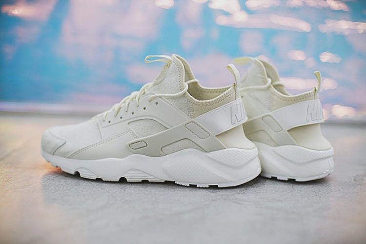 NIKE AIR HUARACHE RUN ULTRA ID 829669-665