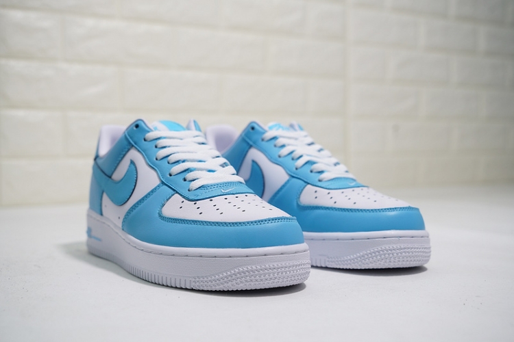 Nike Air Force 1 07 Premium AQ4134-400