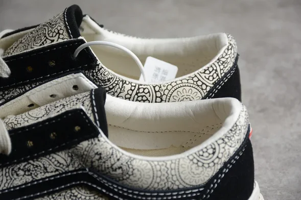 Vans Old Skool VNOA4P3XB54 