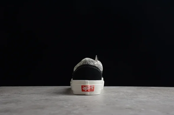 Vans Old Skool VNOA4P3XB54 