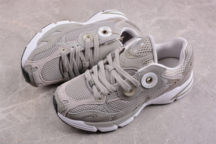  Adidas Astir M HP9040