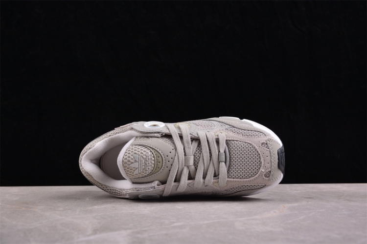  Adidas Astir M HP9040