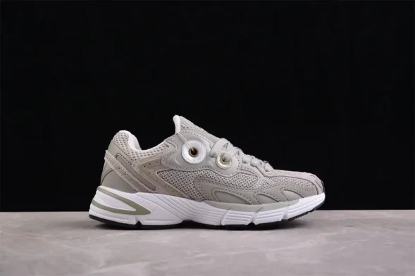 Adidas Astir M HP9040 