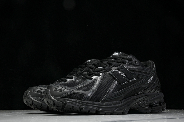 New Balance 1906 M1906RBB