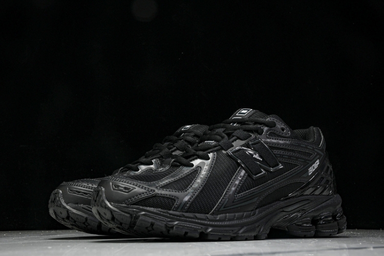  New Balance 1906 M1906RBB